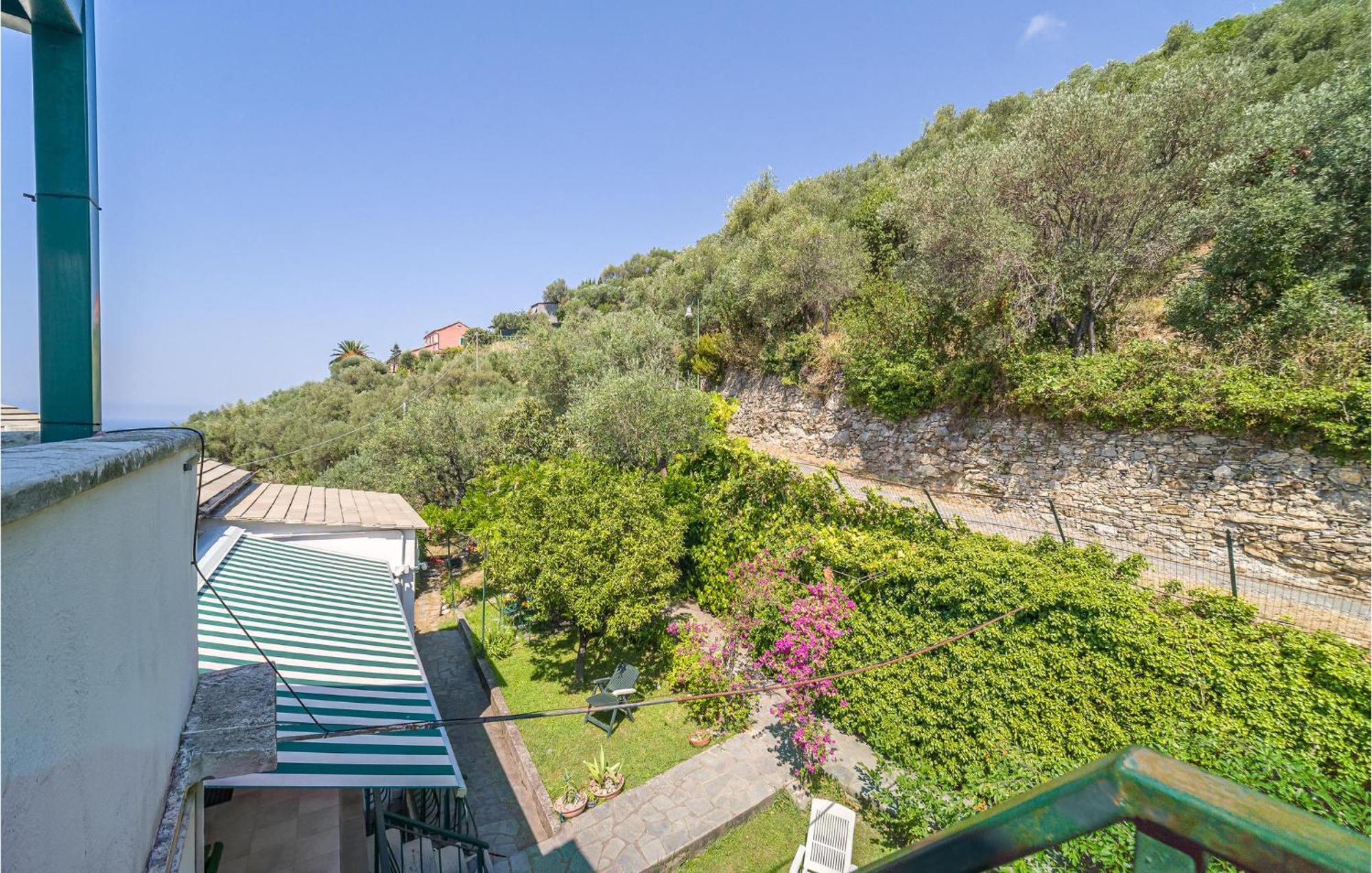 Amazing Home In Avegno With House Sea View Eksteriør billede